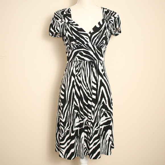 Bisou Bisou Dresses & Skirts - Bisou Bisou Black White Zebra Print Midi Dress